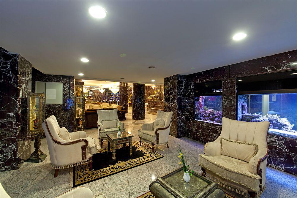 Unique Hauptbahnhof Hotel 4*